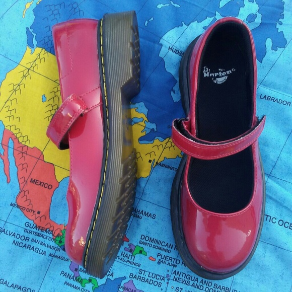 dr martens maccy size 5